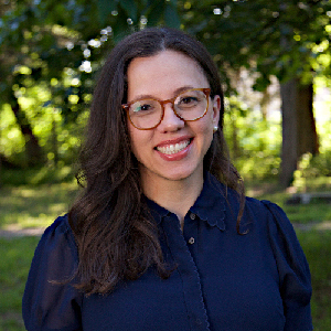 Olga Dunn, Intern